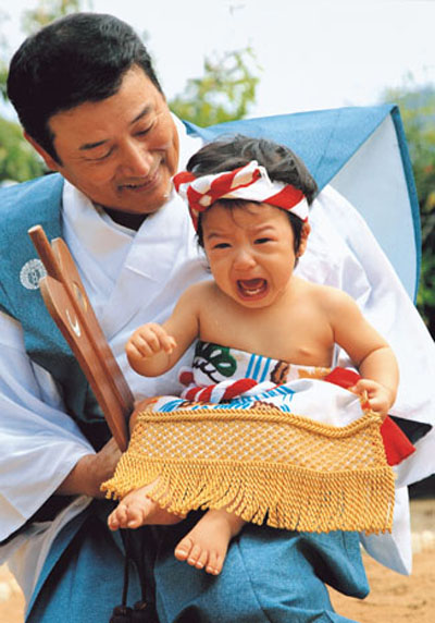 赤ちゃん土俵入り