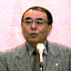 草野忠義理事長